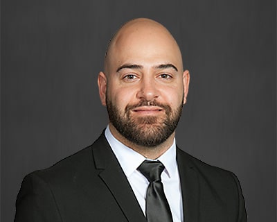 Leon-Bassil-Attorney_400x320 Leon Bassil - Abogado