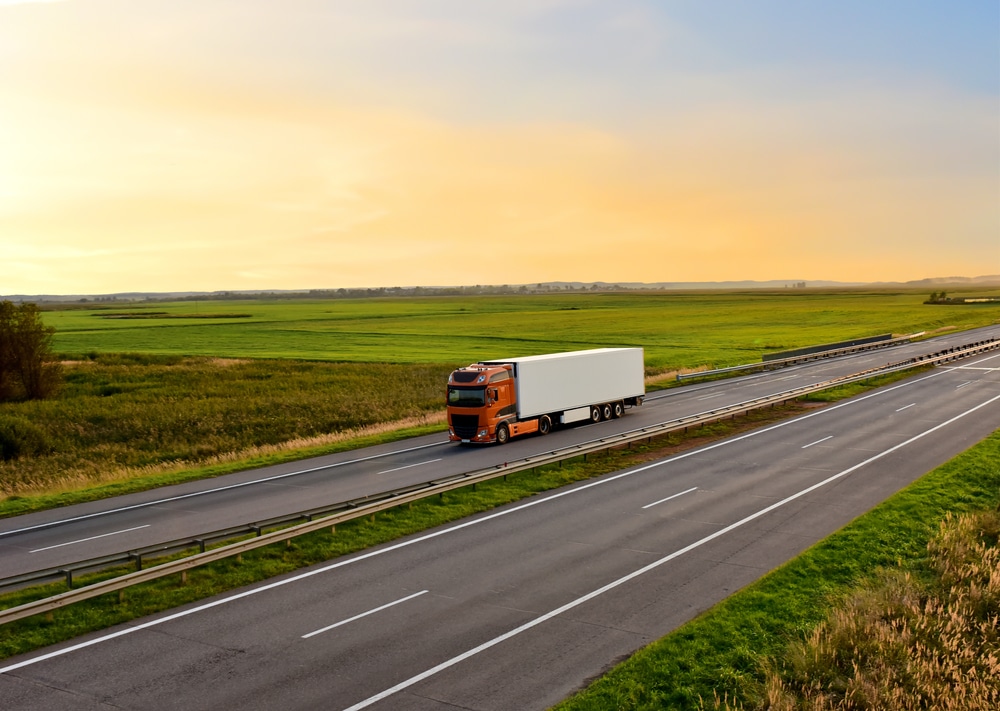 ¿Por qué las carreteras de EE. UU. en verano suponen un peligro para los camioneros?
