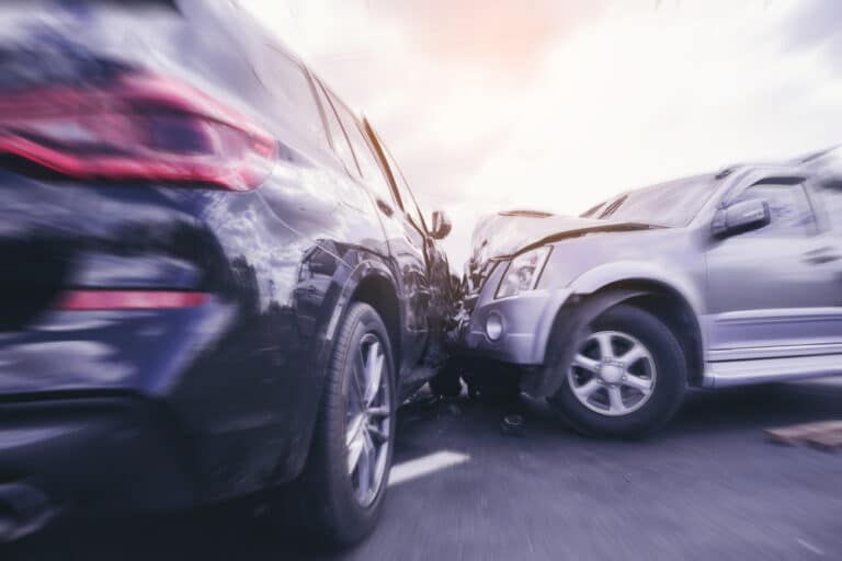 ¿Vale la pena contratar a un abogado tras un accidente de tráfico?