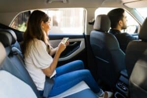 ¿Qué ocurre si fui atropellado por un Uber o Lyft como peatón o ciclista?